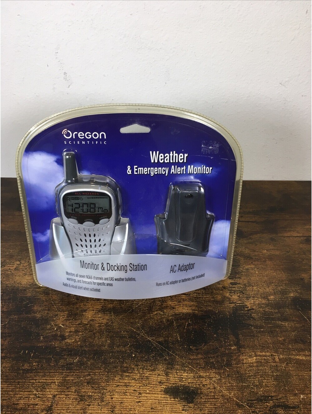 Oregon Scientific Weather Emergency Alert Monitor & Docking Station WR103N NISP